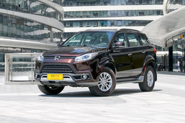   2016款江铃驭胜S350 2.0T 四驱自动汽油超豪华版5座