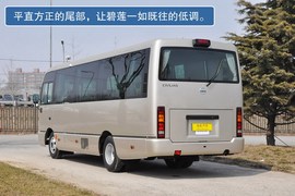   2013款日产碧莲4.5L VIP尊贵型