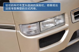   2013款日产碧莲4.5L VIP尊贵型