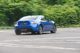   2013款斯巴鲁BRZ试驾