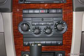   2009款吉普指挥官5.7L HEMI