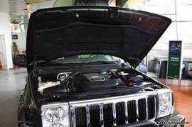   2009款吉普指挥官5.7L HEMI