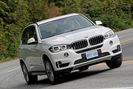   2014款宝马X5 xDrive50i海外试驾实拍