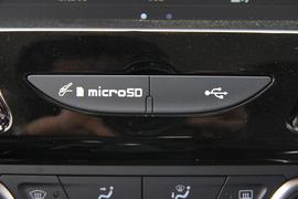 2017款海马福美来七座版 1.5T 自动适·享型