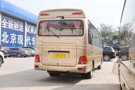   2013款四川现代康恩迪3.9L手动豪华型17座