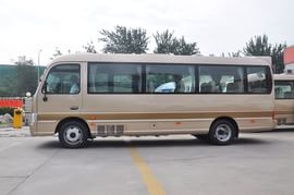   2013款四川现代康恩迪3.9L手动豪华型17座