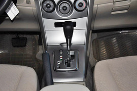   2013款丰田卡罗拉1.6L GL自动炫酷版