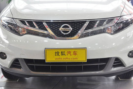   2013款日产楼兰3.5L CVT荣耀版