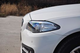 2014款宝马5系旅行车520i 旅行版