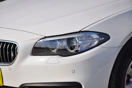 2014款宝马5系旅行车520i 旅行版