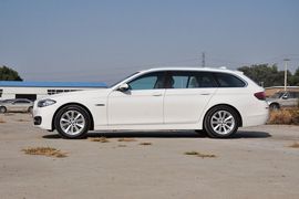 2014款宝马5系旅行车520i 旅行版