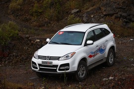   2013款江铃驭胜S350试驾活动实拍
