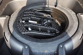   2014款Jeep大切诺基3.0L手自一体舒享导航版