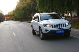   2014款Jeep指南者试驾