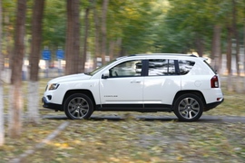   2014款Jeep指南者试驾