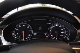   2013款奥迪A7 30 FSI标准型