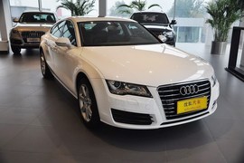   2013款奥迪A7 30 FSI标准型
