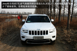   北京站试驾3.0LJEEP大切诺基