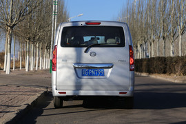  2013款广汽吉奥星朗1.5L 七座至尊型
