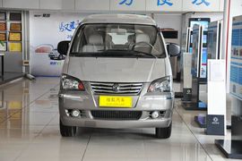   2014款东风风行菱智M3 1.6L 7座豪华型