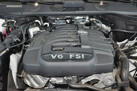   2013款大众途锐3.6L越野增强高配型