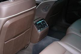 2018款大众辉昂 380TSI 两驱豪华版