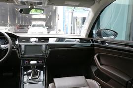 2018款大众辉昂 380TSI 两驱豪华版