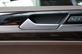 2018款大众辉昂 380TSI 两驱豪华版