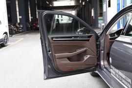 2018款大众辉昂 380TSI 两驱豪华版