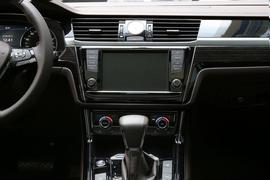 2018款大众辉昂 380TSI 两驱豪华版
