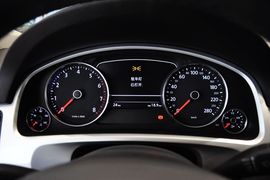   2014款大众途锐3.0TSI新锐版
