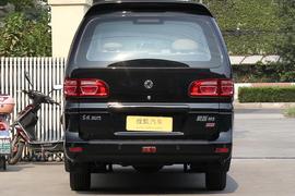   2017款风行菱智 M5 2.0L 豪华型
