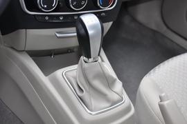   2017款东南V3菱悦 1.5L 手动喜气版