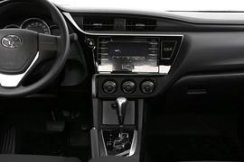   2017款丰田卡罗拉 改款 1.2T CVT GL-i
