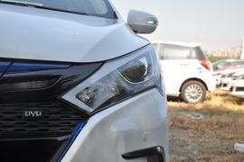 2017款比亚迪秦 EV300 尊享型