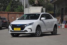 2017款比亚迪秦 EV300 尊享型