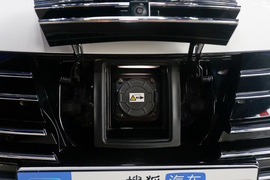 2018款比亚迪秦EV450 智联尊尚型