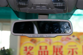 2018款 比亚迪 秦EV450 智联尊尚型