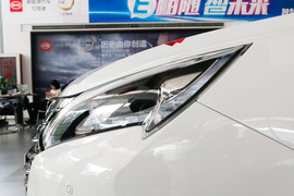 2018款 比亚迪 秦EV450 智联尊尚型