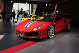   2019款法拉利488 PISTA