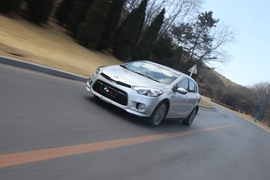   2014款东风悦达起亚K3S 1.6L自动大连试驾实拍