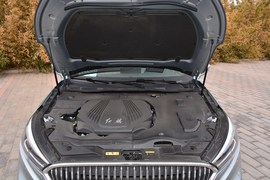   2018款 红旗 H5 30TD 智联御动版