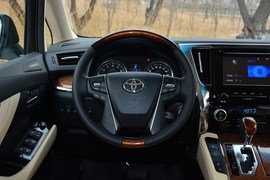   2018款 丰田 埃尔法 3.5L 尊贵版