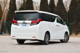   2018款 丰田 埃尔法 3.5L 尊贵版
