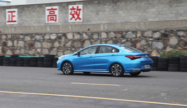   奇瑞艾瑞泽GX CVT车型