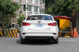   2019款奔腾B50 1.4T 自动精英型