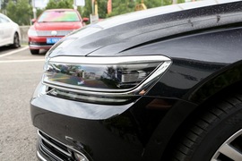 2018款大众辉昂 380TSI 两驱商务版 改款