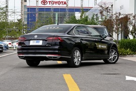 2018款大众辉昂 380TSI 两驱商务版 改款