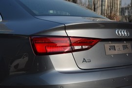   2019款奥迪A3 Limousine 40 TFSI 运动型 国VI 