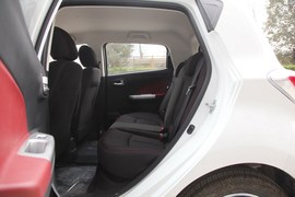   2019款长安奔奔EV360 标准型